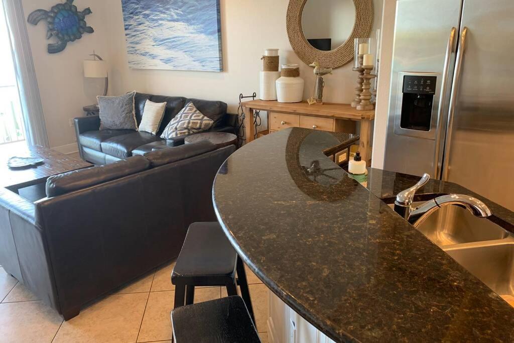 Luxury And Spacious Waterside Getaway Clearwater Beach Exterior photo